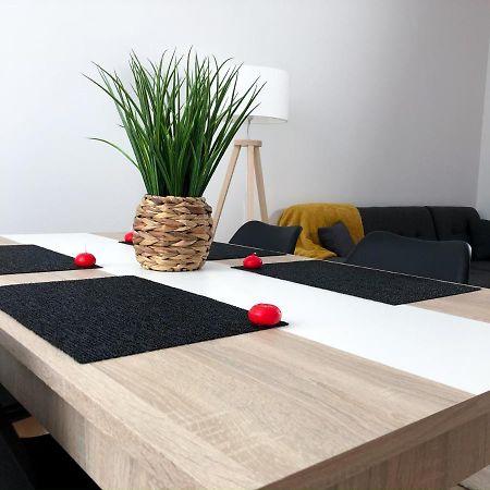 Grand Appartement Fonctionnel Proche Centre-Ville Сомюр Екстериор снимка