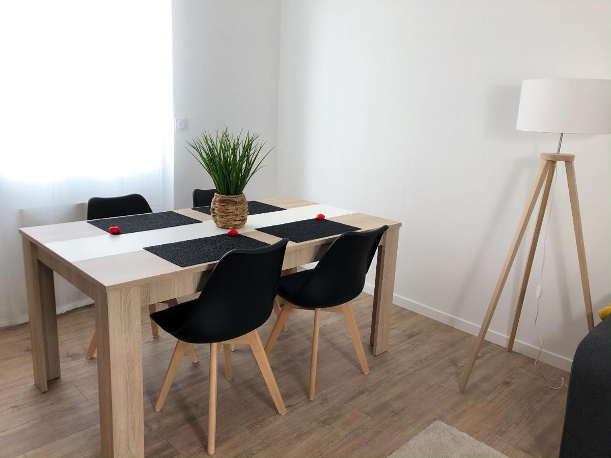 Grand Appartement Fonctionnel Proche Centre-Ville Сомюр Екстериор снимка